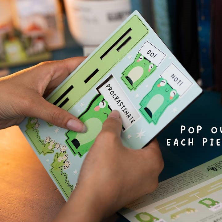 Dapple & Dot Wooden Pop Out Card | Do Not Procrastinate Frogs