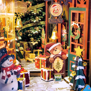 DIY Miniature Book Nook Kit | Christmas Street