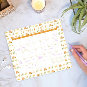 Studio Oh! 2023 17-Month Magnetic Monthly Pad | Turtle Garden